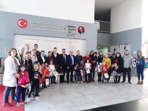 Seneye 1. sınıfa başlayacakları okulu tanıdılar