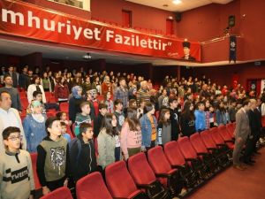 Aydınlı çocuklar bilgi yarışmasıyla hem eğlendi hem öğrendi