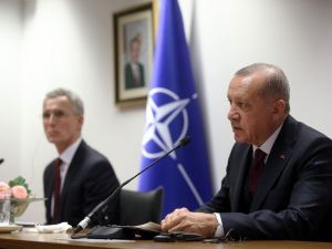 Cumhurbaşkanı Erdoğan: “NATO ittifak dayanışmasını göstermesi gereken kritik bir dönemin içinde"
