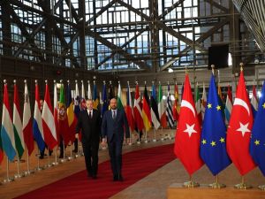 Cumhurbaşkanı Erdoğan, AB Konseyi Başkanı ve AB Komisyonu Başkanı ile görüştü