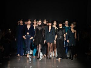 Ukrayna’ya İzmir çıkarması