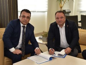 Manisa Büyükşehir Belediyesinde toplu sözleşme sevinci