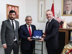 Belediye Başkanı Alim Işık ve MHP teşkilatından İl Başkanı Ceyhun’a hayırlı olsun ziyareti