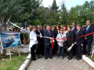 ’Kadın Gözüyle Fethiye’ resimlere yansıdı