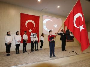 İstiklal Marşı’nın kabulü film ayakta alkışlandı