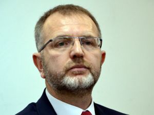 Korona virüs tedbirleri kapsamında AK Parti’nin Şaphane ve Simav kongreleri ertelendi