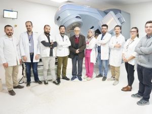 5 seanslık tedaviyle 90 yaşında prostat kanserini yendi