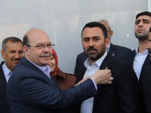 AK Parti’ye Diyarbakır’da dev katılım