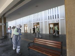 Efeler’de virüse karşı tam seferberlik