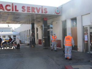 Dışkapı Yıldırım Beyazıt Eğitim ve Araştırma Hastanesi’nde dezenfeksiyon işlemi