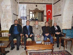 Adıyaman’da partilerin ‘korona’ birlikteliği
