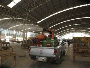 Efeler’de korona ile mücadele hız kesmiyor