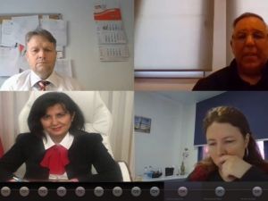 İzmir Demokrasi Üniversitesi yüzde 100 canlı eğitime geçiyor