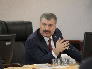 Bakan Koca’dan vatandaşlara dışarı çıkmamaları konusunda hassasiyet vurgusu