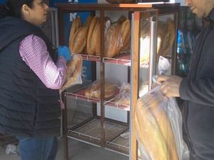 Menteşe’de ekmek el değmeden satılacak