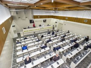 İzmir “kriz belediyeciliği"ne geçiyor