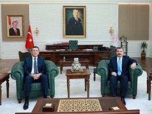 Milli Eğitim Bakanı Selçuk: “Bilim Kurulunun önerisiyle evde eğitim sürecini 30 Nisan’a kadar uzatılması kararını aldık”