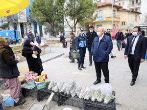 Menteşe halk pazarında Korona virüs denetimi