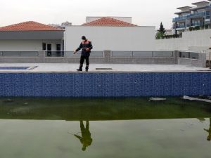 Kuşadası’nda dezenfekte çalışmaları sürüyor