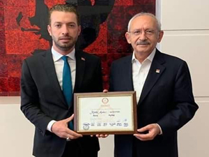 CHP'li Ceyhan Belediye Başkanı Kadir Aydar’ın başkanlığı düşürüldü