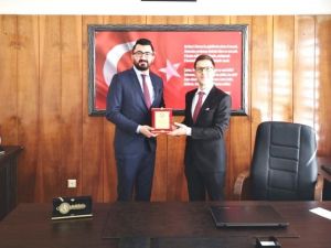 Gediz MYO’da görev değişimi