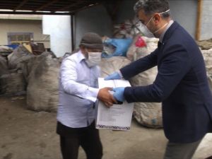 AGED’den sokak toplayıcılarına destek