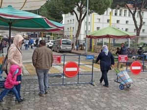 Ödemiş Pazarı’nda korona önlemleri