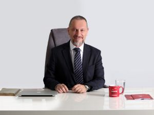 Özel okullarda sürdürülebilir istihdamın önemi