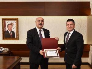 Başhekim Refik Kunt’un Aydın sevgisi ağır bastı