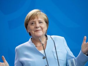 Almanya Başbakanı Merkel’in karantina süresi sona erdi