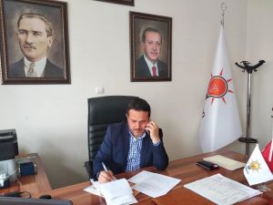 AK Parti Ürgüp İlçe Başkanı Kahraman, 65 yaş üstü vatandaşları yalnız bırakmıyor