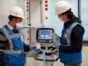 Solunum cihazlarının ilk partisi Başakşehir Şehir Hastanesi’ne ulaştı