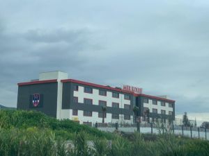 MER Koleji öğrencilerini geleceğe online hazırlıyor