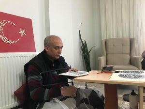 Yaptığı eserlerin gelirini ’’Biz bize yeteriz Türkiyem’’ kampanyasına bağışlıyor