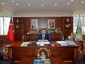 TÜDKİYEB Başkanı Çelik: “Çiftçilerimiz ve üreticilerimiz, gece gündüz üretmeye ara vermeden devam etmektedir”