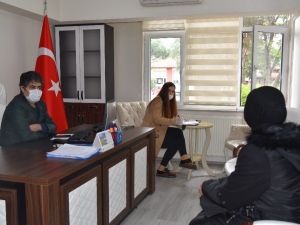 Yunusemre Belediyesi işveren ile işçiyi buluşturuyor