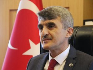 Rektör Uysal: "Uzaktan eğitime kolay uyum sağladık ve çok başarılıyız"