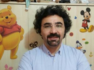 Uzmanlar uyarıyor: "Korona virüs günlerinde çocukların kaygıları geçiştirilmemeli"