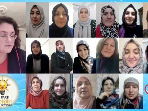 AK Parti Bayburt İl Kadın Kolları yönetimi interaktif olarak toplandı