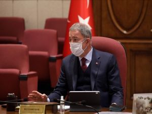 Bakan Akar’dan askerlik süresinin uzatılmasına ilişkin açıklama