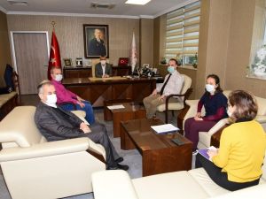 Vali Deniz salgınla ilgili yapılan çalışmalar hakkında bilgi aldı