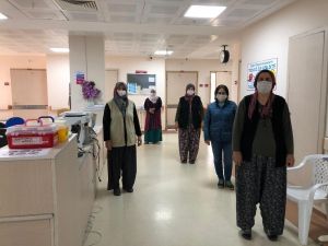 Karantina mahallesinden getirilen hastalar taburcu oldu