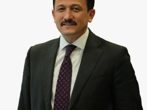 İzmir Barosunun 23 Nisan özel programına HDP’li ismi davet etmesine sert tepki