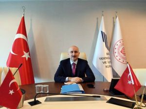 Bakan Karaismailoğlu, GSM operatörleriyle görüştü