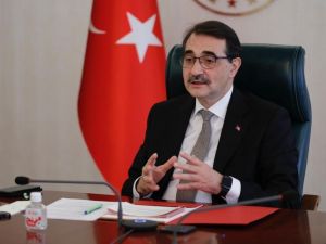 Bakan Dönmez: “Niyetimiz Temmuz ayı içerisinde Karadeniz’de kendi milli sondaj gemimizle ilk sondajımızı yapmak”