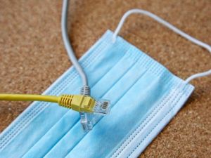 Koronavirüs dijital dünyayı da enfekte ediyor