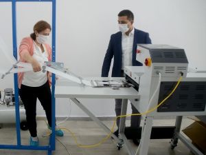 Kuşadası, kendi maskesini üretmeye başladı