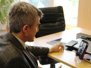 Rektör Kazım Uysal sosyal medyada öğrencilerle buluştu