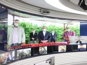 Bakan Pakdemirli video konferansla kiraz hasadına katıldı