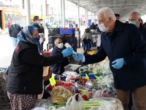 Büyükşehir 375 bin adet ücretsiz maske dağıttı